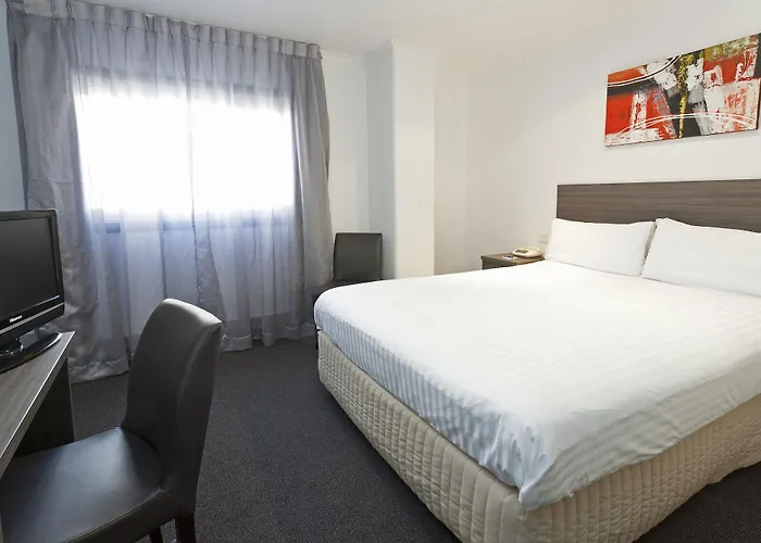 Causeway Inn On The Mall Melbourne